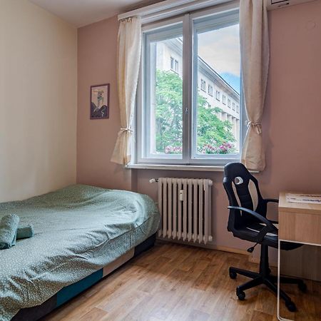 The Top Spot - Cute Little Studio In The Center Sofia Exterior foto