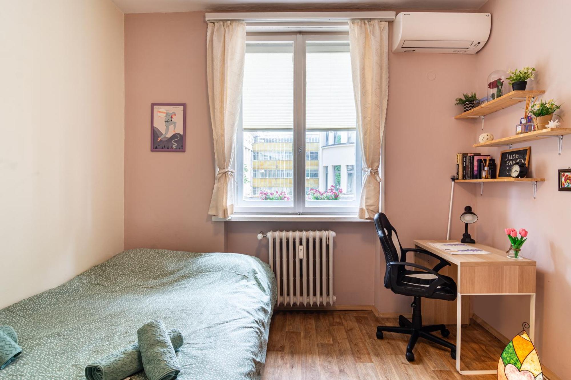 The Top Spot - Cute Little Studio In The Center Sofia Exterior foto