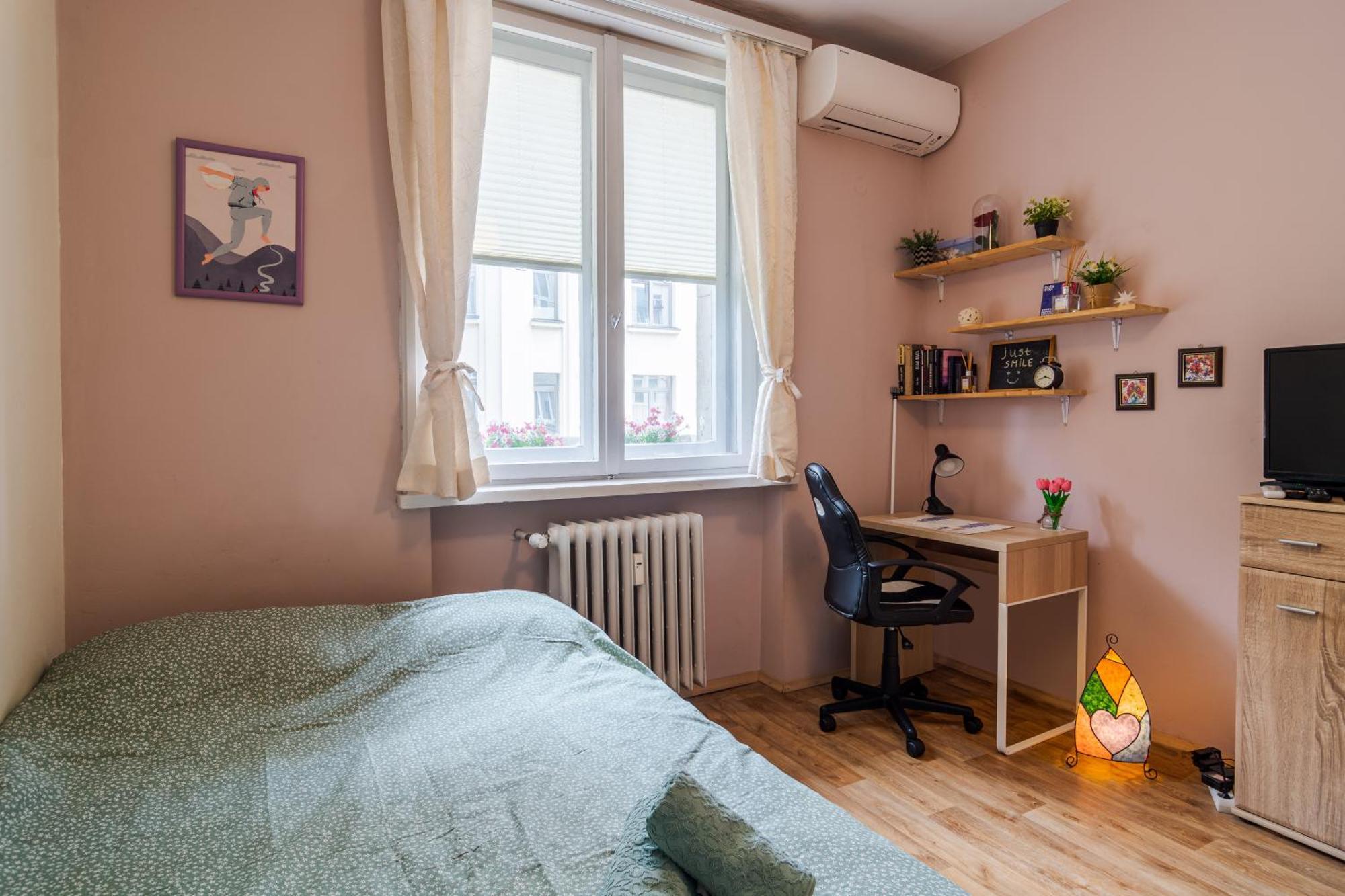 The Top Spot - Cute Little Studio In The Center Sofia Exterior foto